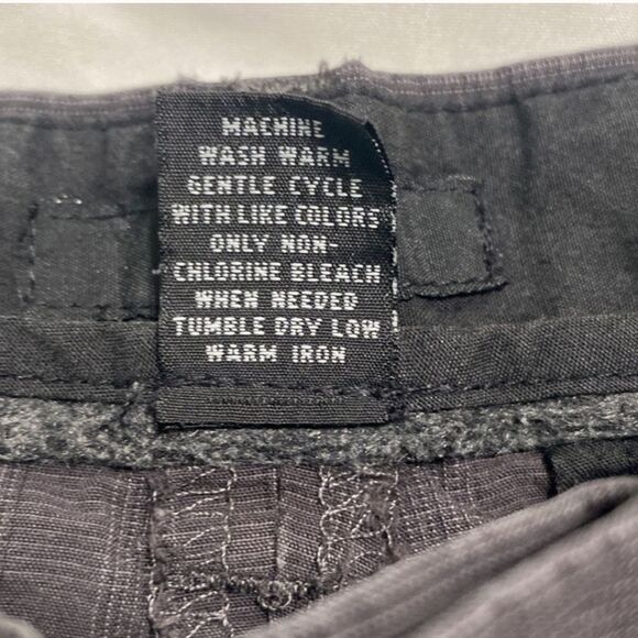 Alfani Charcoal Gray Plaid Texture Shorts 100% Cotton Men Size 34 - Picture 4 of 5